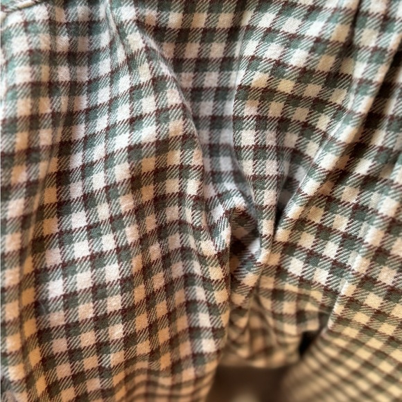 Contemporary by Simons ~ Large ~ Flannel check shirt, shivering stand-up collar. - Picture 7 of 7